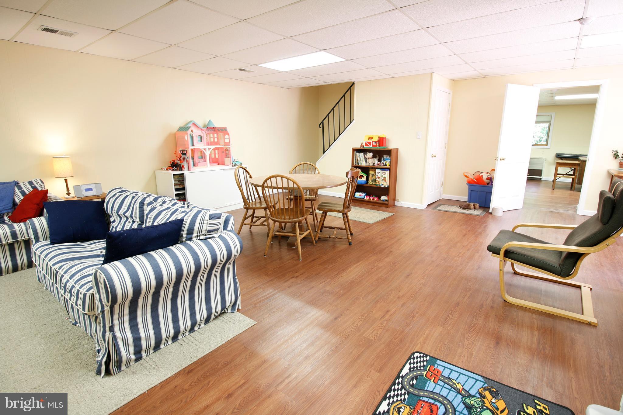 2116 Round Hill Road Fallston, MD 21047 - Photo 21 of 30 Family Room