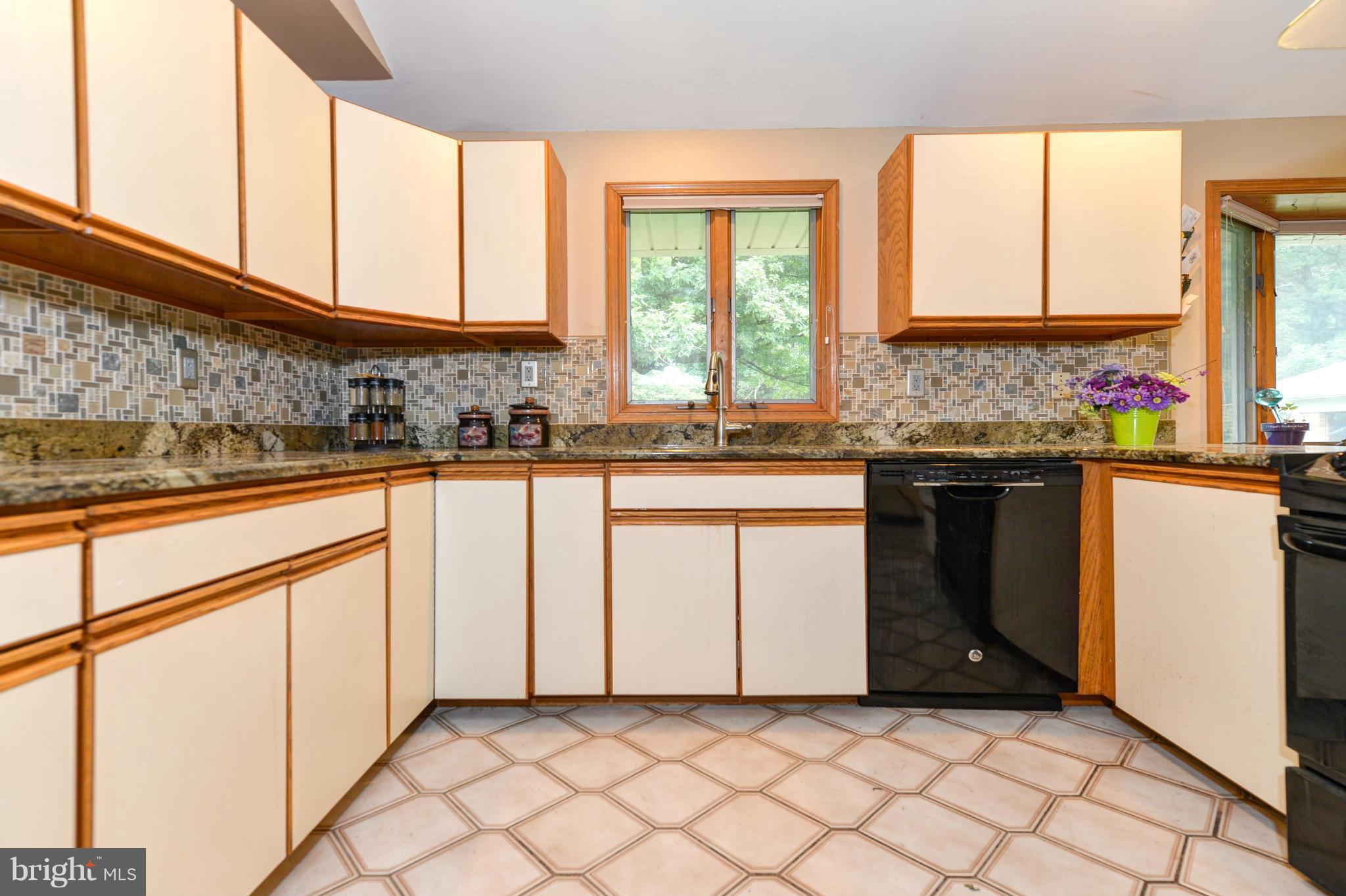 36 Filbert Road Elkton, MD 21921 - Photo 12 of 27 Kitchen
