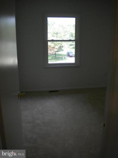 701 Riley Court Westminster, MD 21158 - Photo 10 of 11 Bedroom 3- new carpet...fresh paint