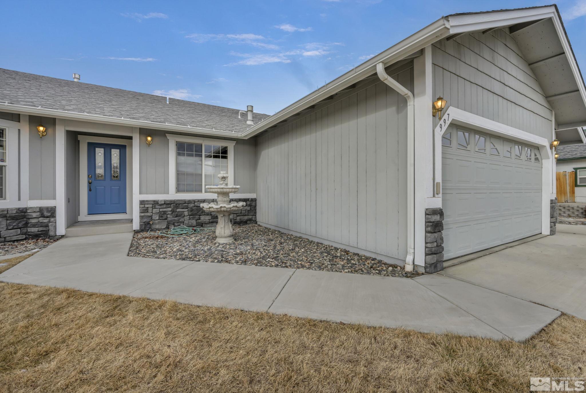 997 Rook Way Sparks, NV 89441 - Photo 3 of 30 Photo 3
