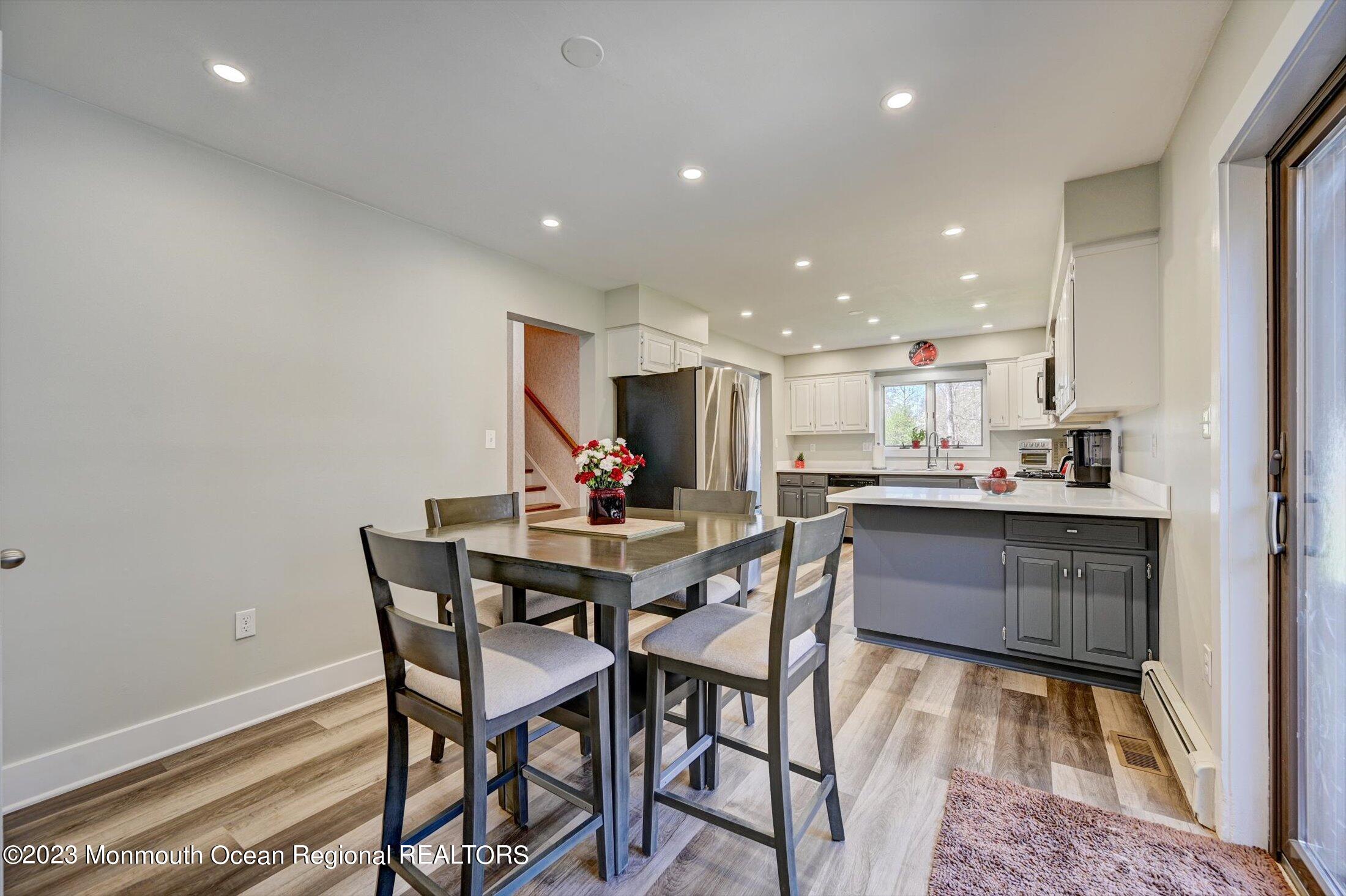 174 Peskin Road Farmingdale, NJ 07727 - Photo 19 of 61 19-36287768