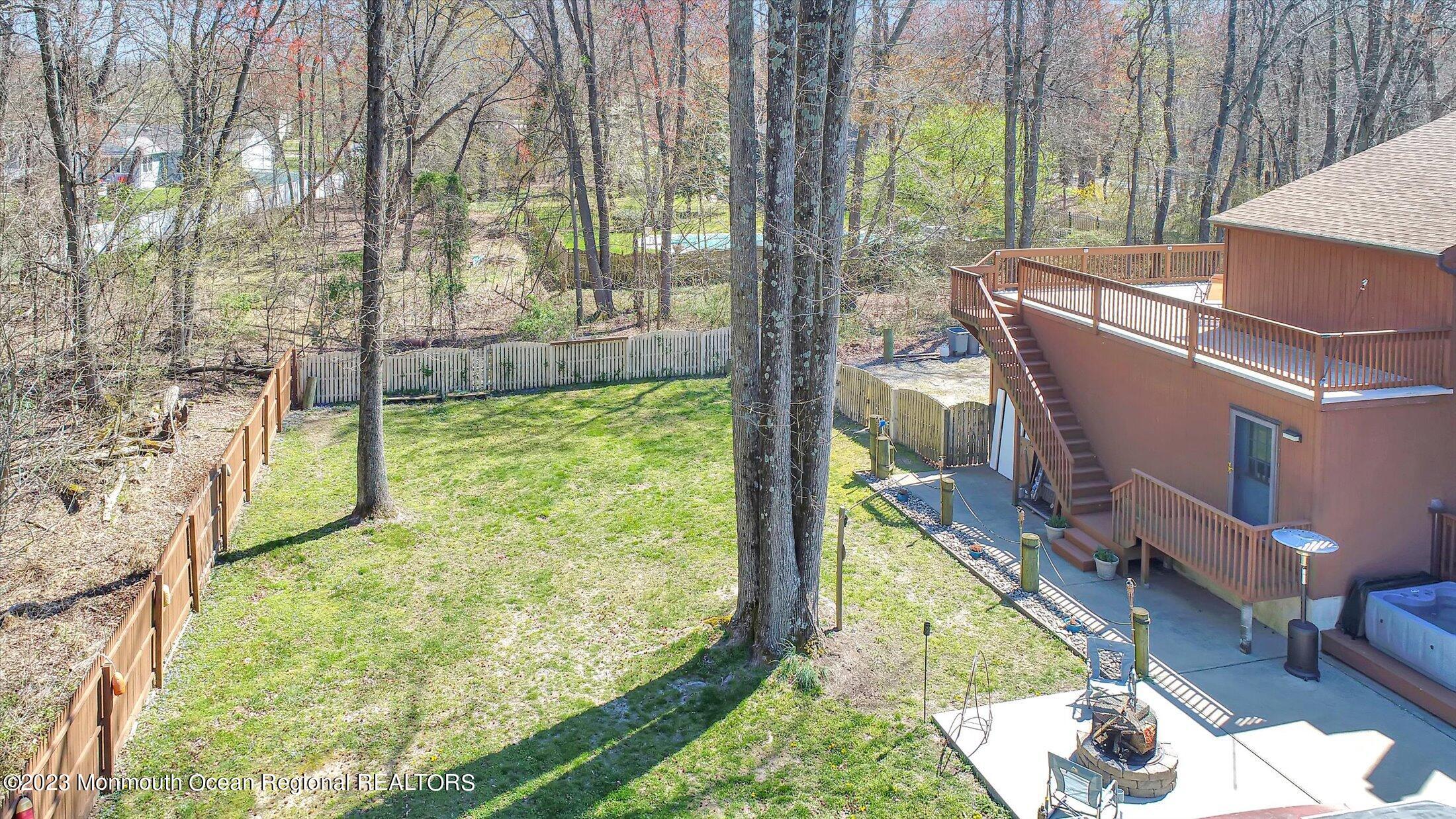 174 Peskin Road Farmingdale, NJ 07727 - Photo 39 of 61 68-36362108