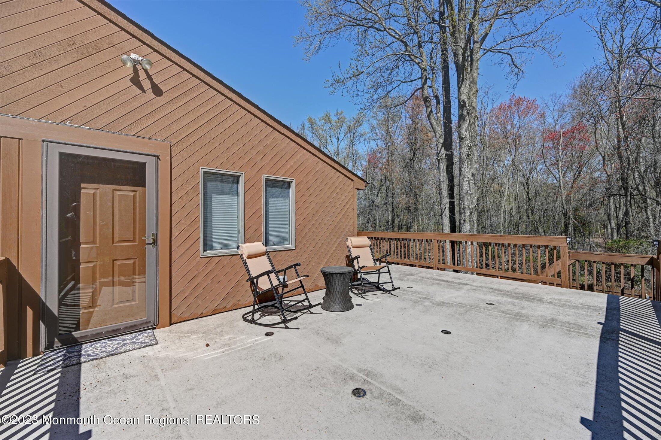 174 Peskin Road Farmingdale, NJ 07727 - Photo 52 of 61 54-36289441
