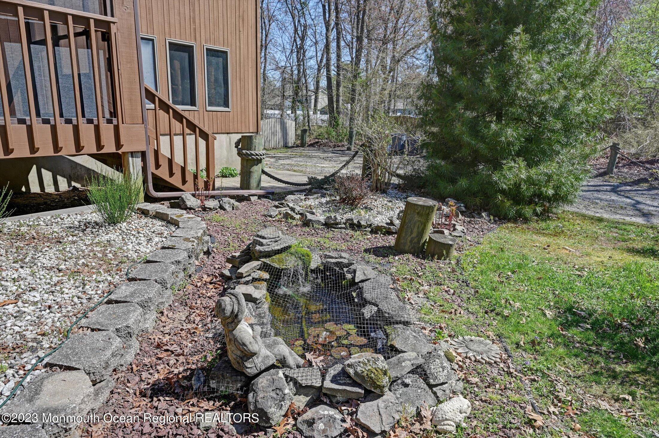 174 Peskin Road Farmingdale, NJ 07727 - Photo 53 of 61 55-36289500