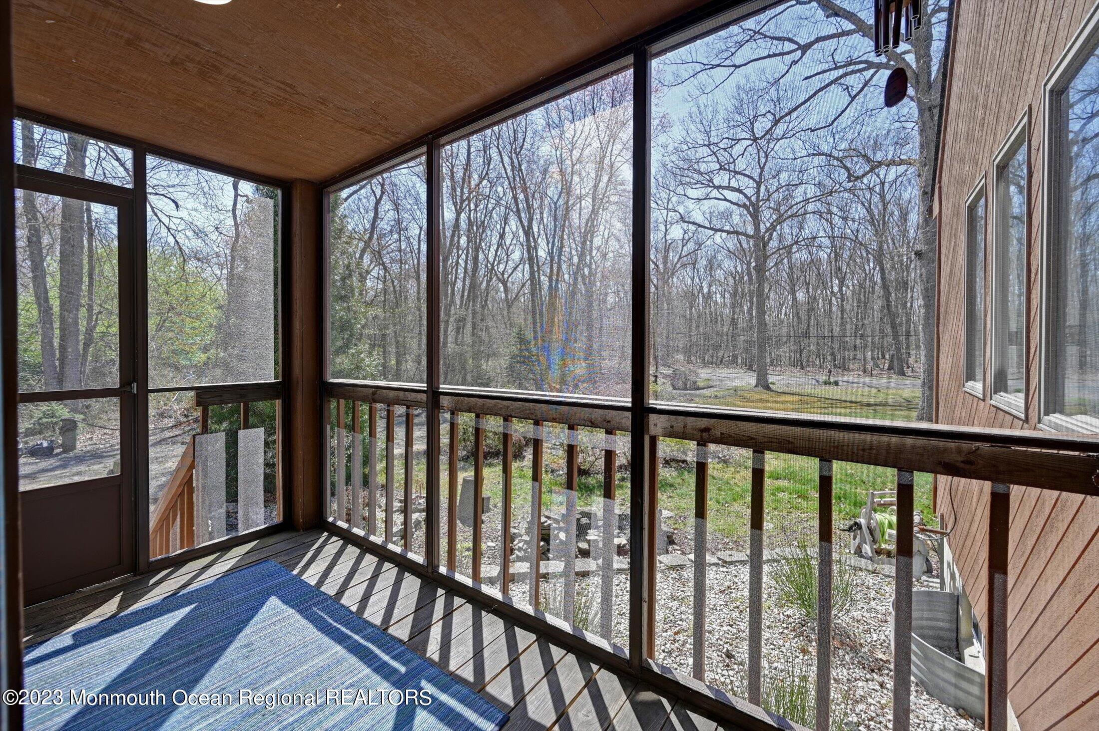 174 Peskin Road Farmingdale, NJ 07727 - Photo 6 of 61 56-36289519