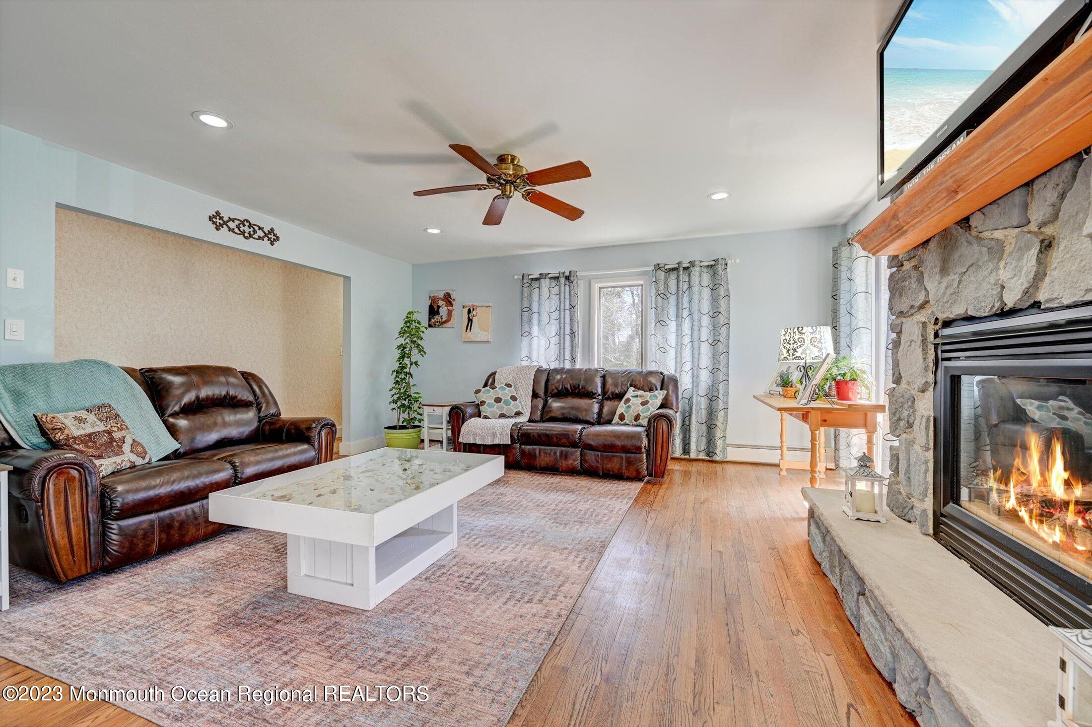 174 Peskin Road Farmingdale, NJ 07727 - Photo 9 of 61 09-36287531