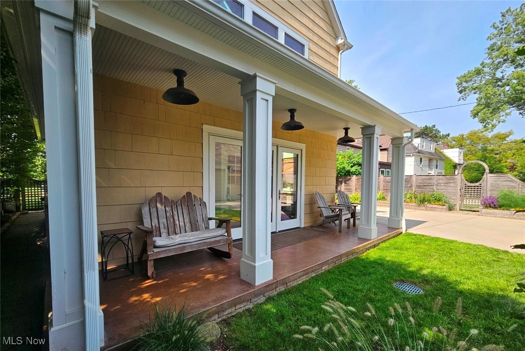 15805 Chadbourne Road Cleveland, OH 44120 - Photo 44 of 48 Gallery Image 44