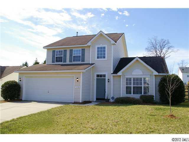 1918 Decatur Court Charlotte, NC 28213 - Photo 1 of 16 Gallery Image 1