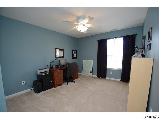 1918 Decatur Court Charlotte, NC 28213 - Photo 11 of 16 Gallery Image 11