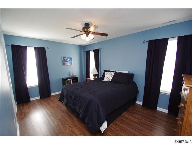 1918 Decatur Court Charlotte, NC 28213 - Photo 8 of 16 Gallery Image 8