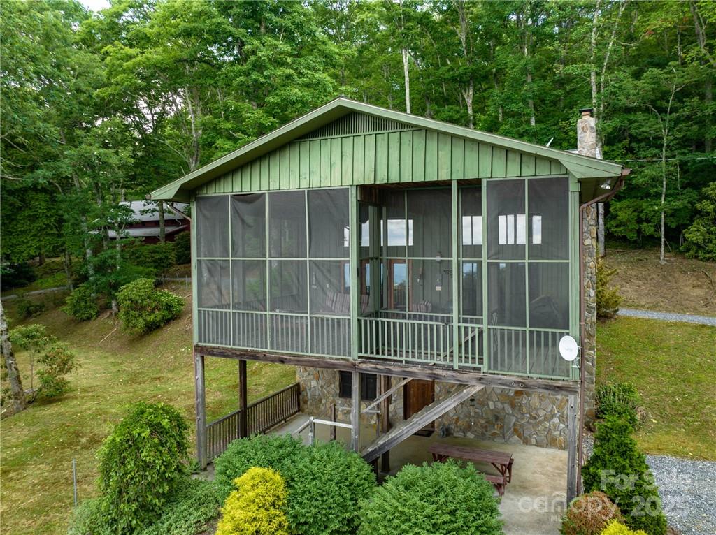167 Bold Springs Road Sylva, NC 28779 - Photo 6 of 37