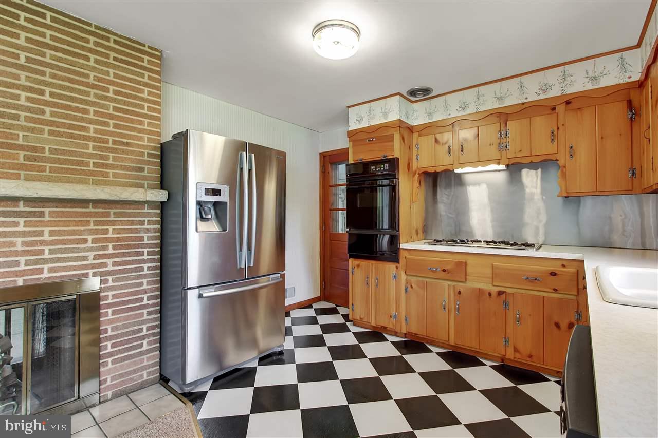 3331 Carlisle Road Dover, PA 17315 - Photo 11 of 25 Gallery Image 11