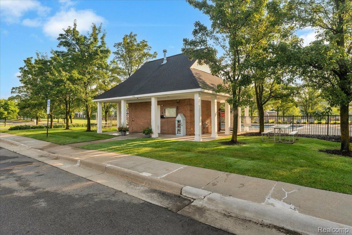 1150 Rial Lake Drive Howell, MI 48843 - Photo 23 of 24 Pool House