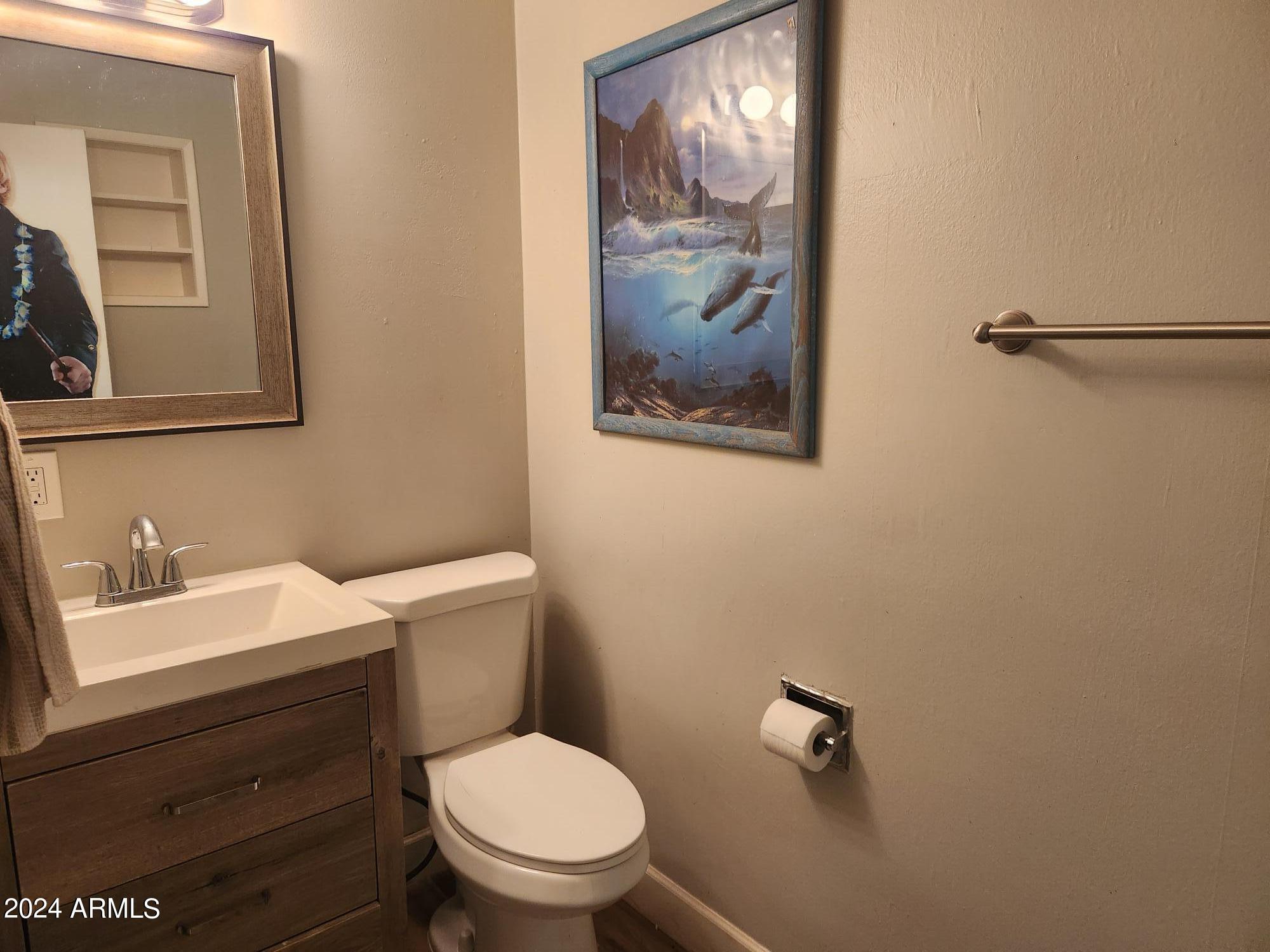 3327 West Camelback Road Phoenix, AZ 85017 - Photo 9 of 15 1000002931