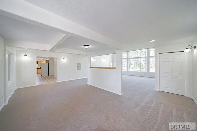 $950,000 | 342 South 1000 West, Blackfoot, ID 83221