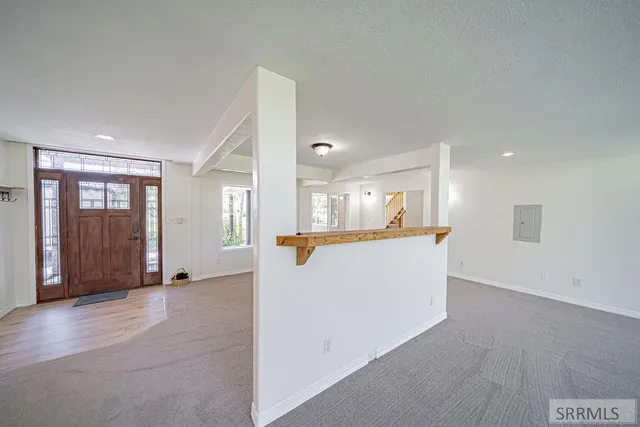 $950,000 | 342 South 1000 West, Blackfoot, ID 83221