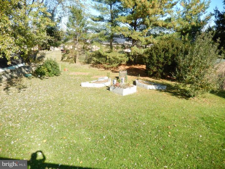 22 Brighton Road Westampton, NJ 08060 - Photo 13 of 13 Back Yard
