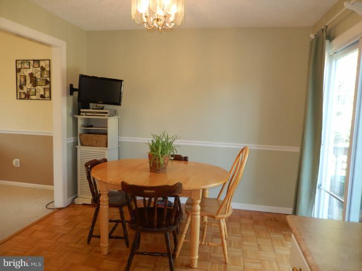22 Brighton Road Westampton, NJ 08060 - Photo 3 of 13 Dining Room