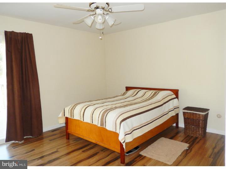 22 Brighton Road Westampton, NJ 08060 - Photo 8 of 13 Bedroom - Main