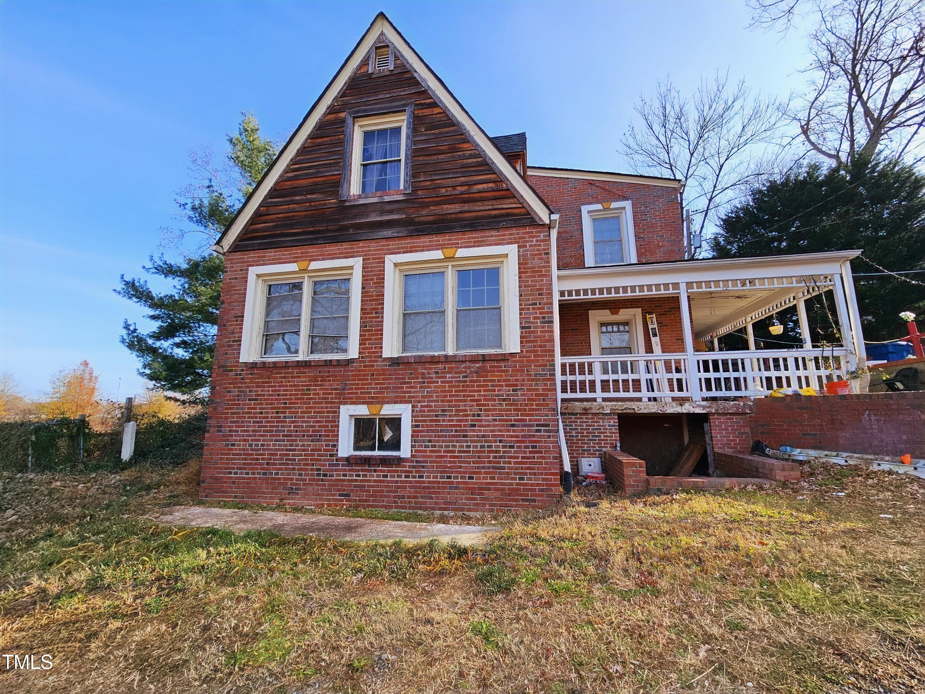 1814 North Roxboro Street Durham, NC 27701 - Photo 2 of 3 Roxboro