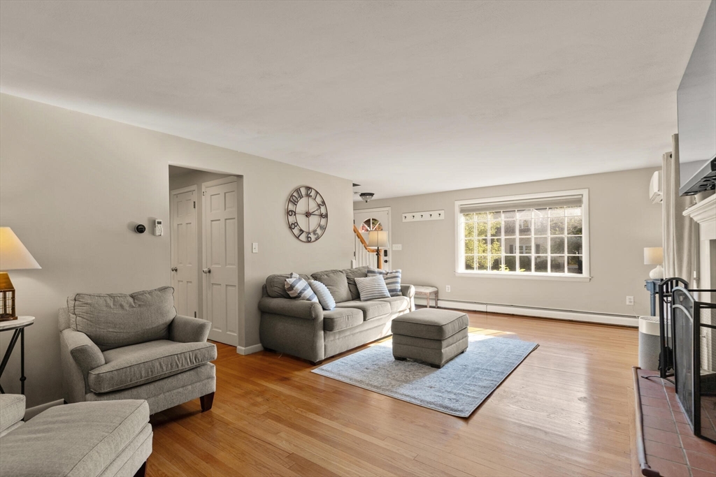 5 Raymond Avenue Danvers, MA 01923 - Photo 12 of 42