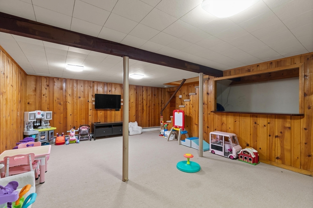 5 Raymond Avenue Danvers, MA 01923 - Photo 34 of 42