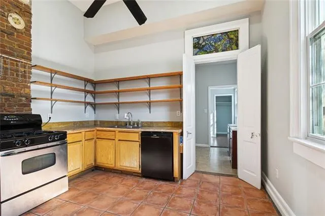 $699,000 | 917 Eighth Street, New Orleans, LA 70115