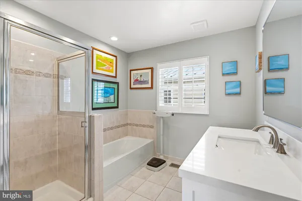 $1,200,000 | 610 Tivoli Passage, Alexandria, VA 22314