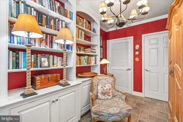 $1,200,000 | 610 Tivoli Passage, Alexandria, VA 22314
