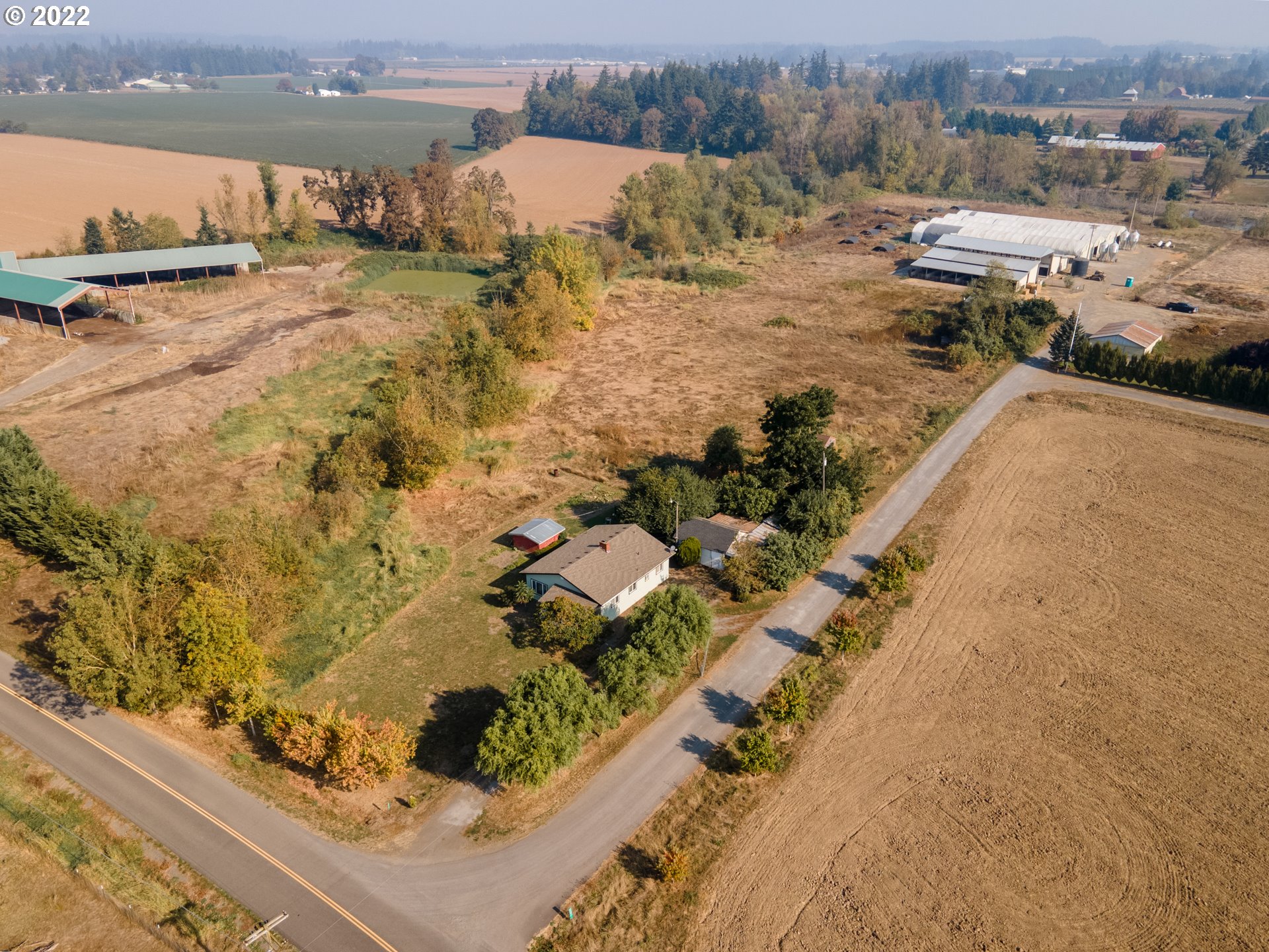 22902 Schultz Road Northeast Aurora, OR 97002 - Photo 20 of 20 a view of swimming pool with a yard