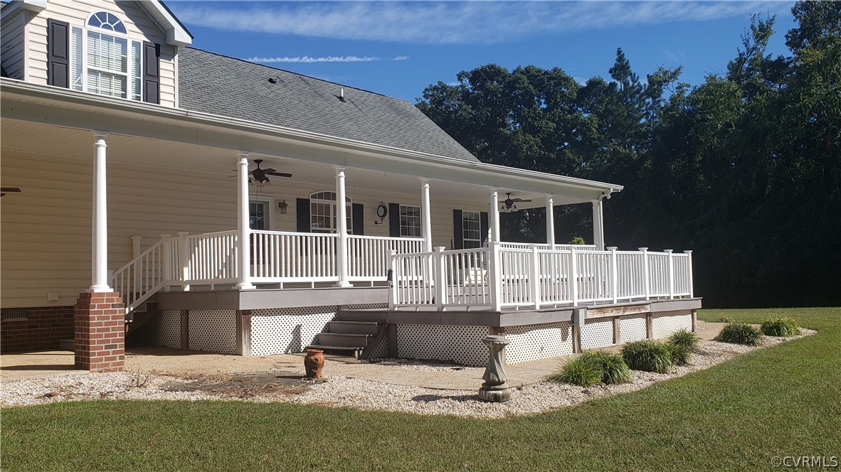 0 Green Bay Road Rice, VA 23966 - Photo 25 of 32 front view of house with a yard