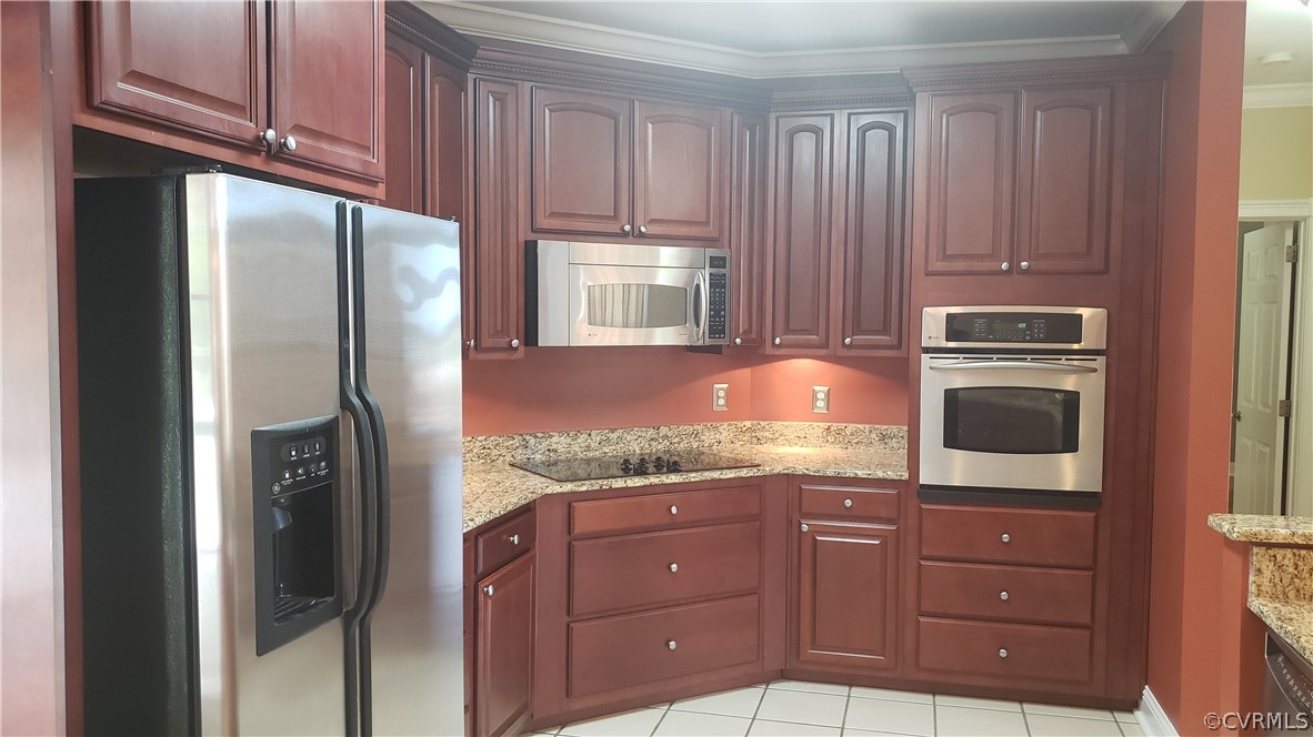 0 Green Bay Road Rice, VA 23966 - Photo 6 of 32 a kitchen with granite countertop stainless steel appliances a refrigerator stove and cabinets