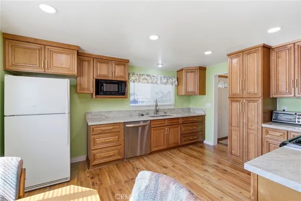 $925,000 | 8311 Amidon Circle, Westminster, CA 92683