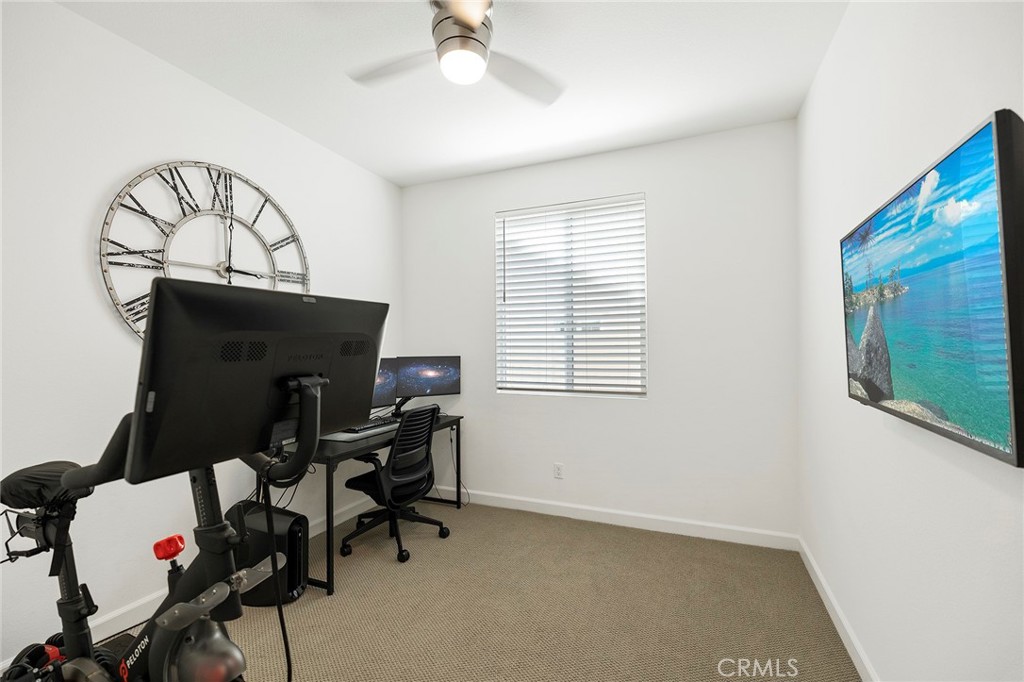 32151 Everview Terrace Temecula, CA 92591 - Photo 19 of 39 a view of workspace with a window
