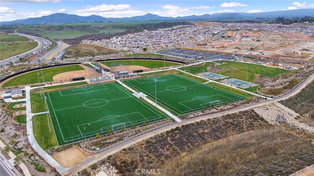 32151 Everview Terrace Temecula, CA 92591 - Photo 38 of 39 a view of a pool