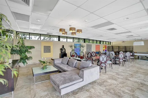 $799,000 | 1901 North Ocean Boulevard, Unit 12B, Fort Lauderdale, FL 33305