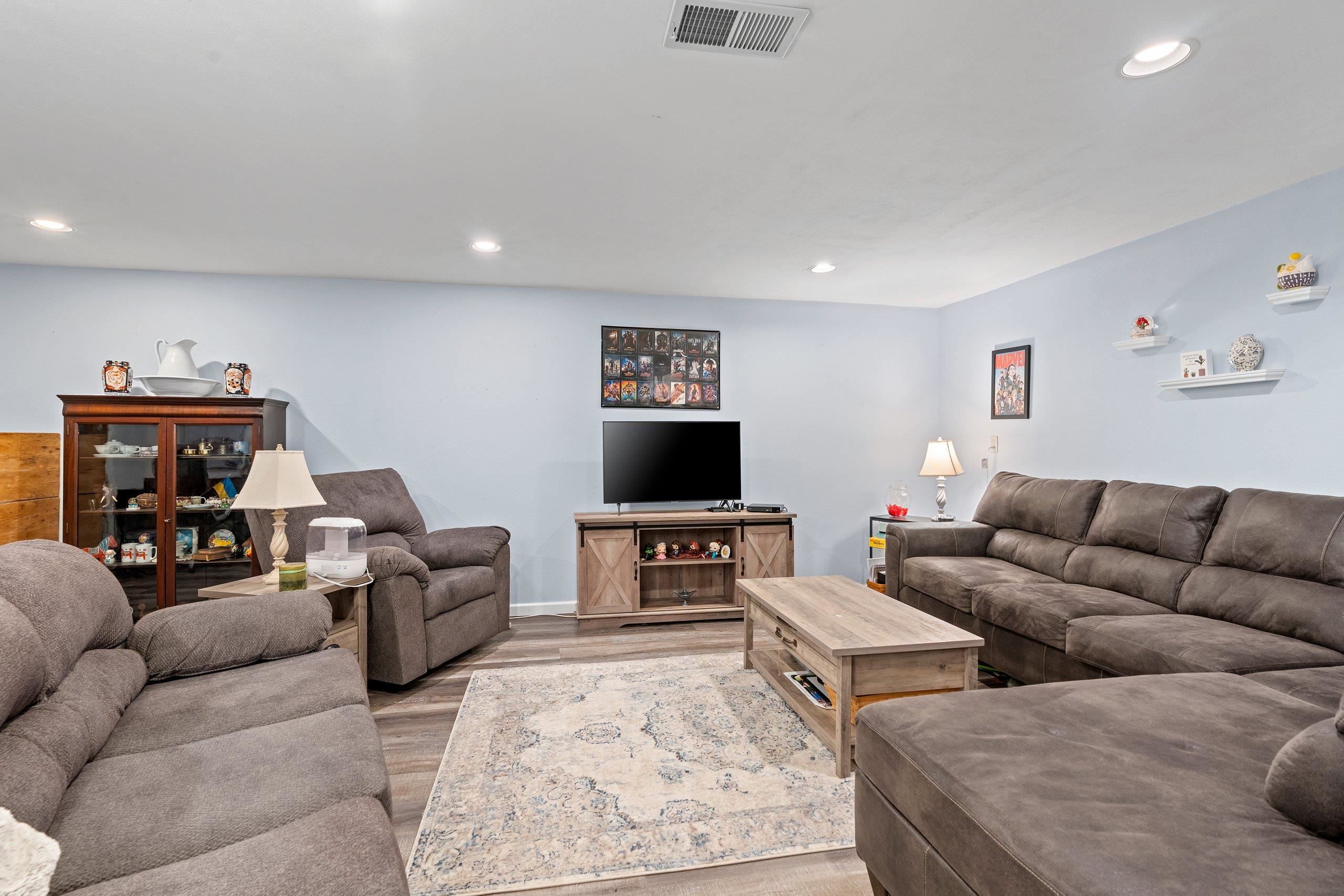 1632 Cloverdale Drive West Appleton, WI 54914 - Photo 42 of 76