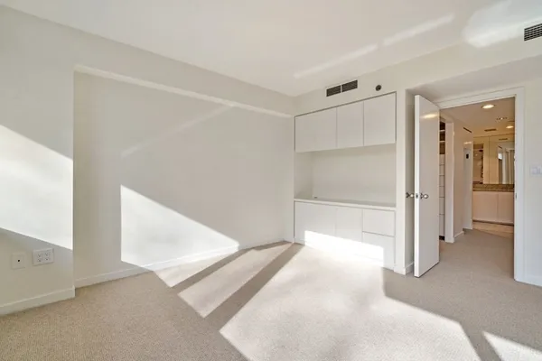 $12,500 | 975 Memorial Drive, Unit 204, Cambridge, MA 02138