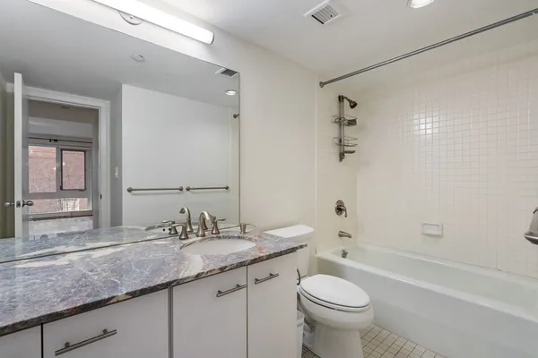 $12,500 | 975 Memorial Drive, Unit 204, Cambridge, MA 02138