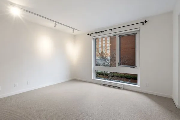 $12,500 | 975 Memorial Drive, Unit 204, Cambridge, MA 02138