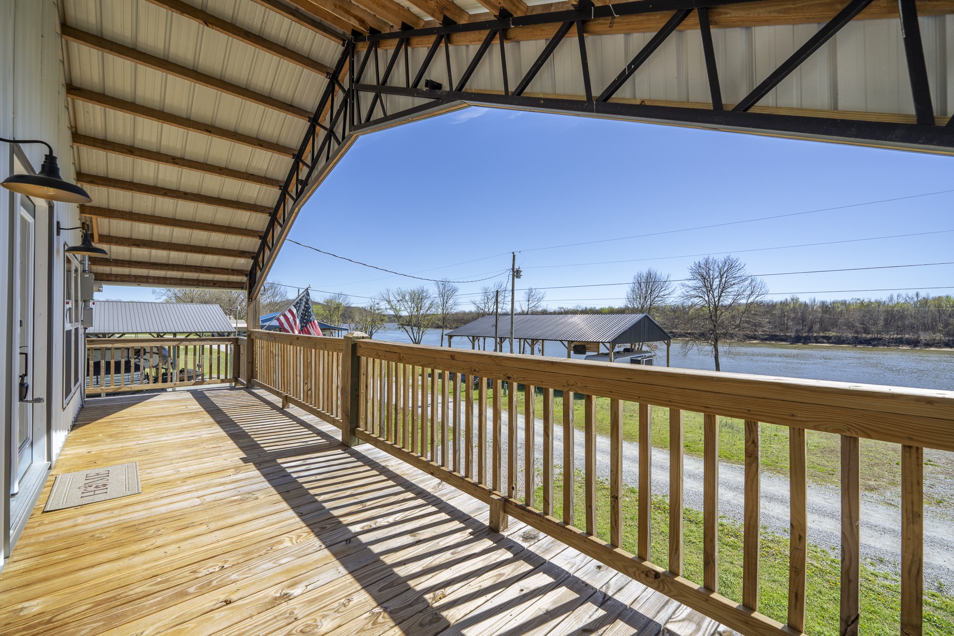 1082 WC PICKETT Road Clifton, TN 38425 - Photo 43 of 75