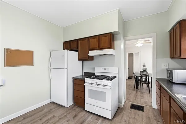 $199,900 | 2 Lansing Street, Auburn, NY 13021