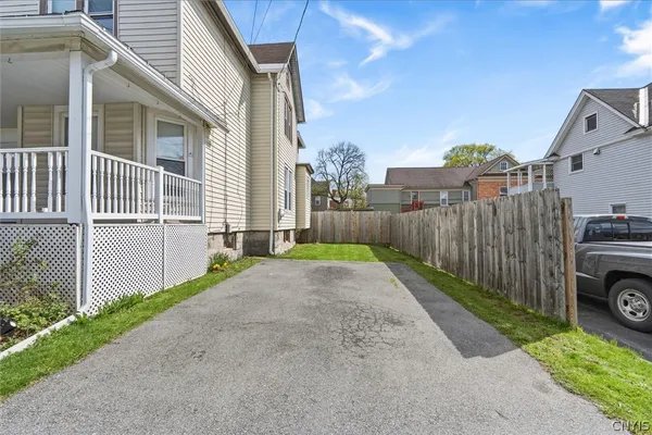 $199,900 | 2 Lansing Street, Auburn, NY 13021