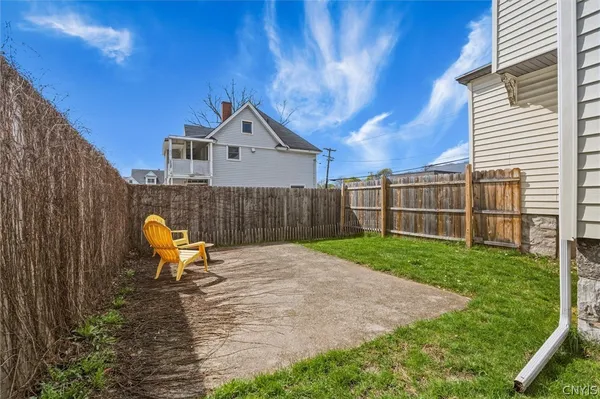 $199,900 | 2 Lansing Street, Auburn, NY 13021