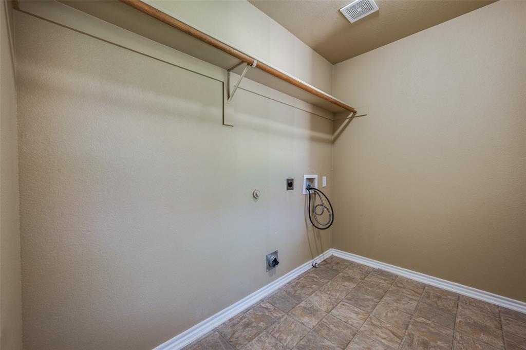 430 Woodgrove Drive, Unit A & B Little Elm, TX 75068 - Photo 12 of 20