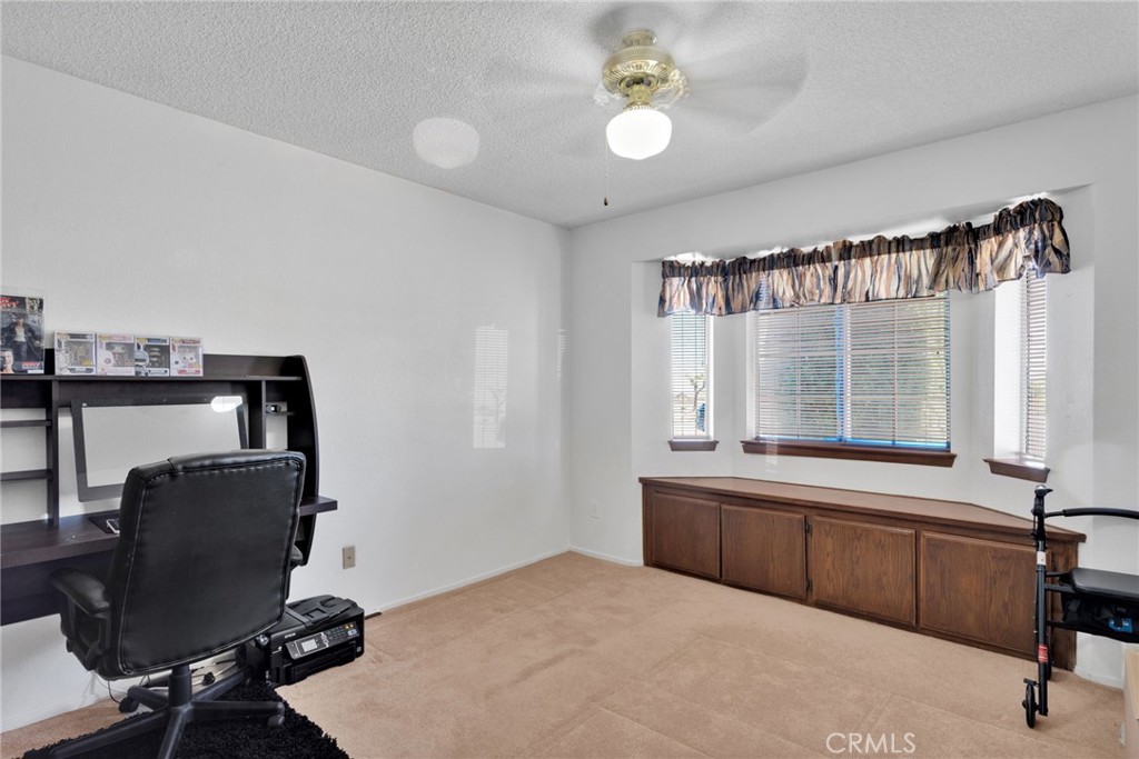 11574 Silver Rock Road Pinon Hills, CA 92372 - Photo 19 of 56