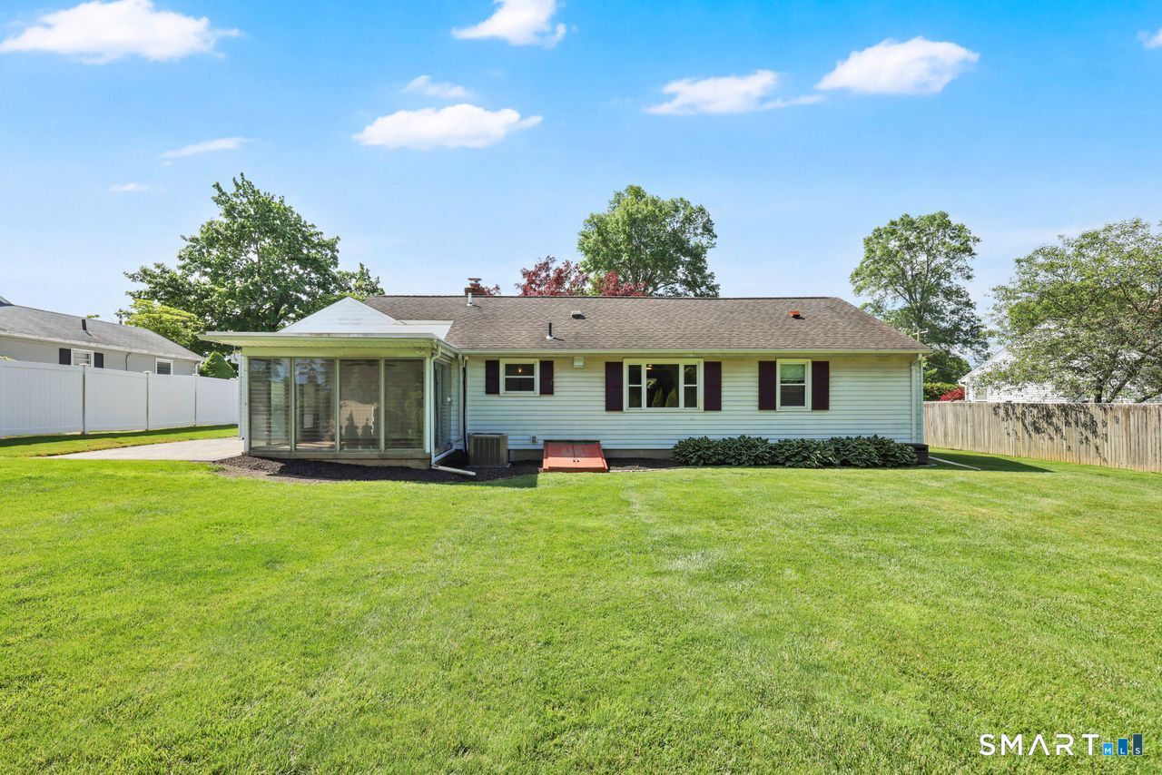 495 Prospect Street Wethersfield, CT 06109 - Photo 36 of 40