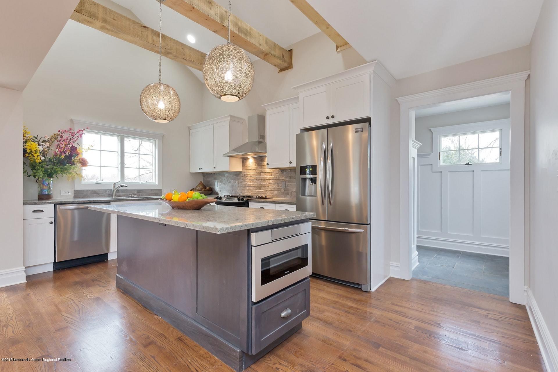 15 Cherry Tree Farm Road Middletown, NJ 07748 - Photo 4 of 25 Stainless Steel Appliances