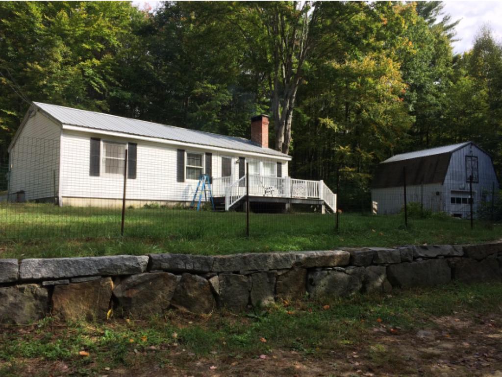 231 Trotting Track Road Wolfeboro, NH 03894 - Photo 2 of 6