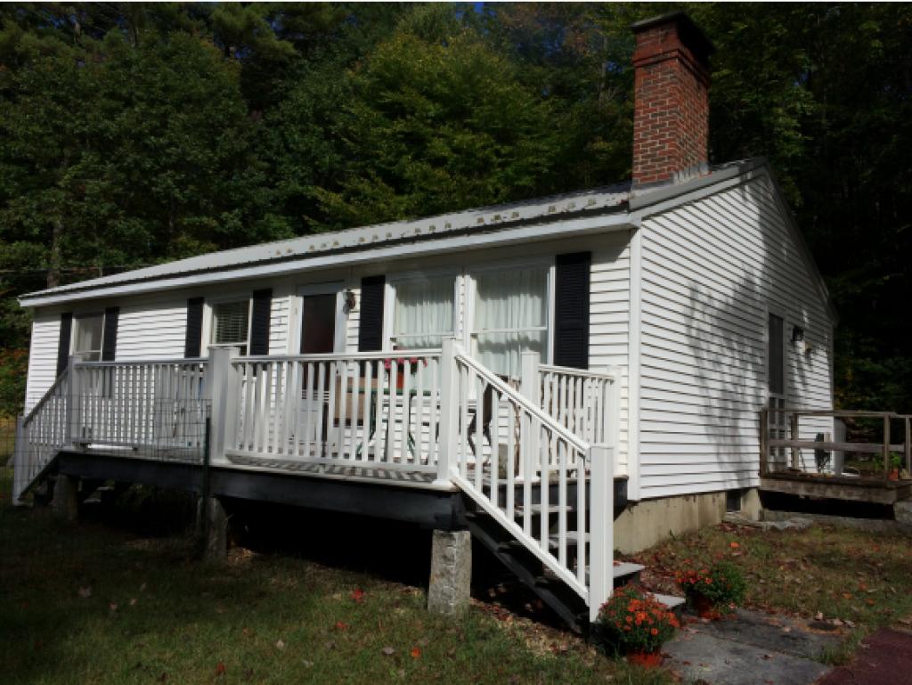 231 Trotting Track Road Wolfeboro, NH 03894 - Photo 5 of 6